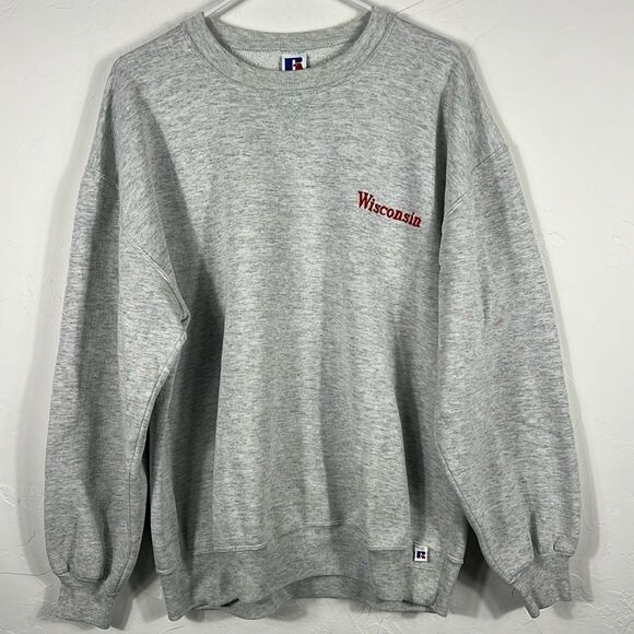 🔥🏈 Vintage WISCONSIN BADGERS Embroidered CREWNECK Sweatshirt Russell Athletic